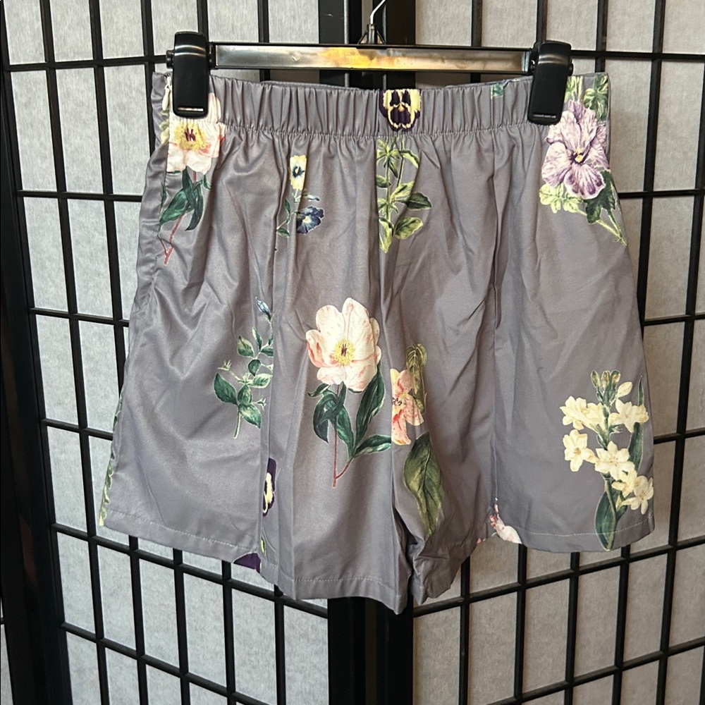Floral Gray Shorts